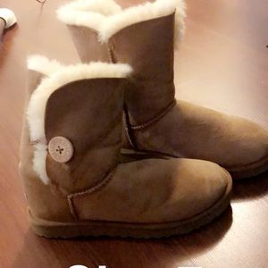Ugg boots size 7